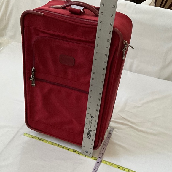TUMI Alpha Ballistic Nylon 22” Wheeled Carry-on Red - Picture 16 of 16